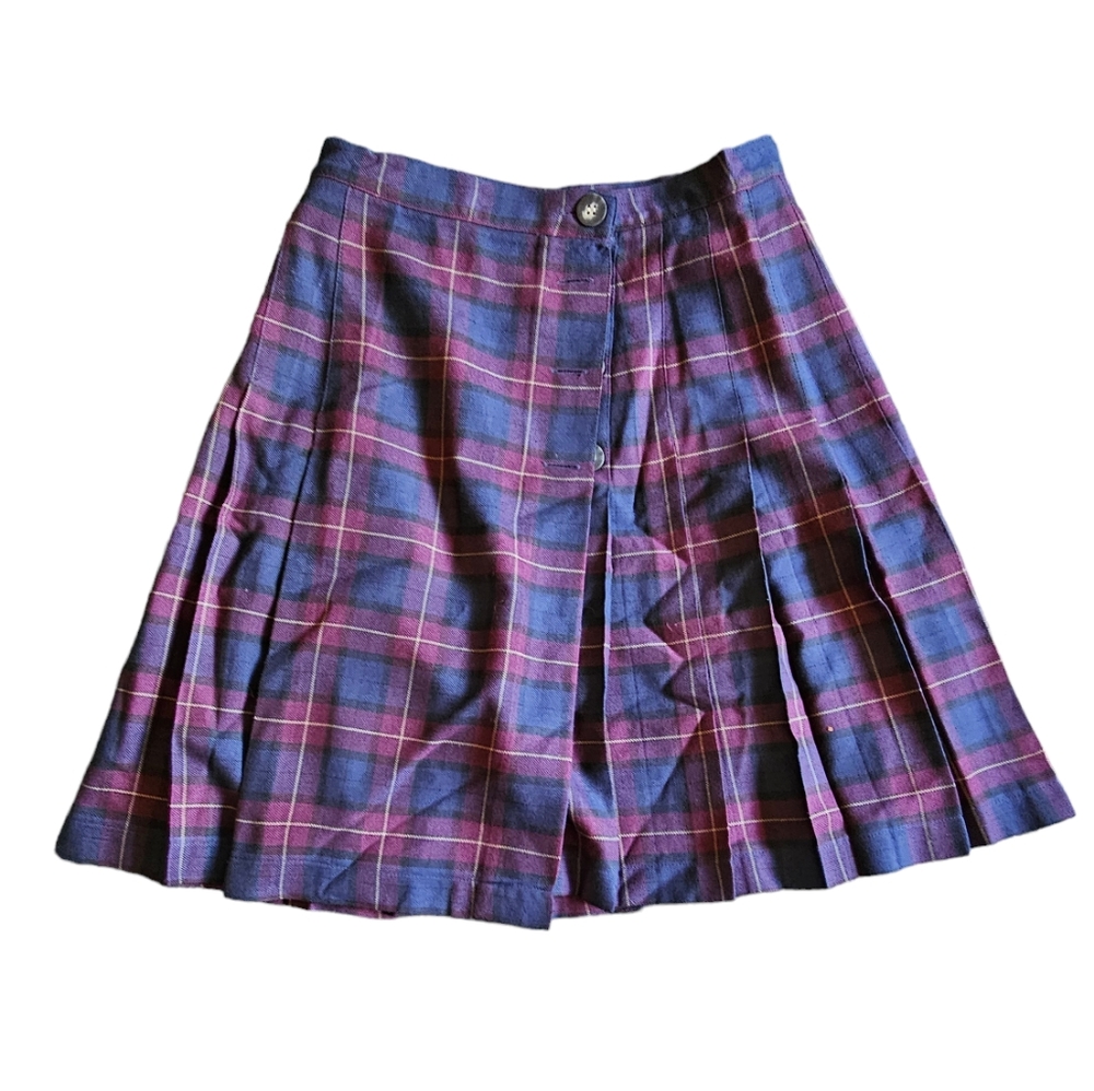 Vintage White Stag mini plaid skirt, size 4